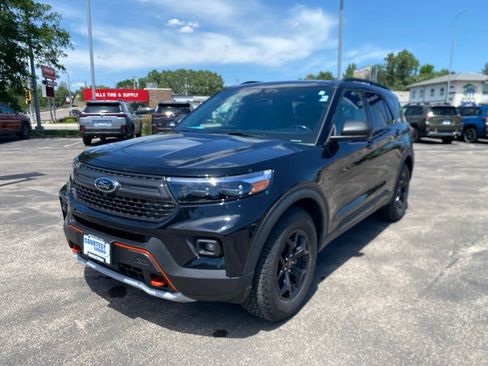Used 2022 Ford Explorer Timberline AWD/4WD image 3