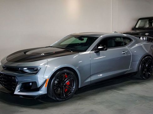 Used 2024 Chevrolet Camaro ZL1 image 6
