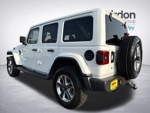 Used 2020 Jeep Wrangler Unlimited Sahara w/ LED Lighting Group AWD/4WD image 5