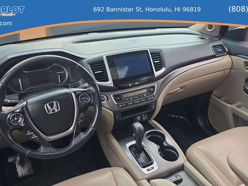 Used 2017 Honda Pilot EX-L image 9