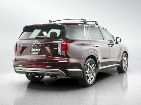 Used 2023 Hyundai Palisade Limited AWD/4WD image 5