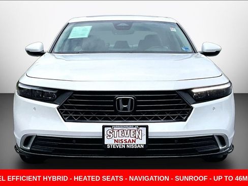 Used 2025 Honda Accord Touring image 2