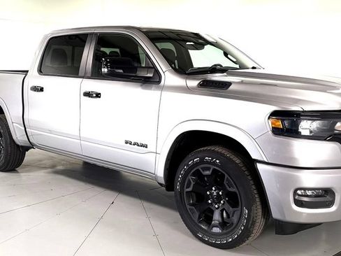 Used 2025 RAM 1500 Lone Star AWD/4WD image 1