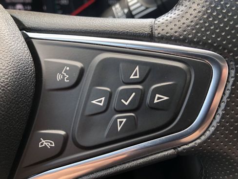 Used 2019 Chevrolet Malibu LT FWD image 19