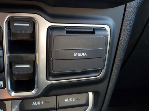 New 2026 Jeep Wrangler Unlimited Rubicon image 30