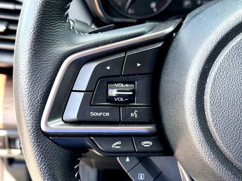 Used 2022 Subaru Outback Premium image 13