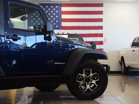 Used 2013 Jeep Wrangler Rubicon w/ PWR Convenience Group AWD/4WD image 28