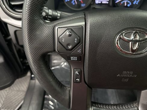 Used 2021 Toyota Tacoma TRD Pro AWD/4WD image 15