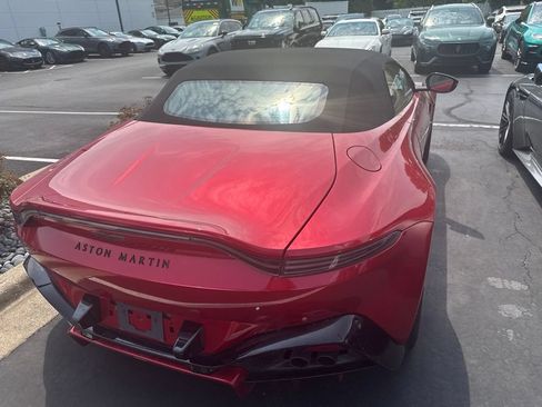 Used 2023 Aston Martin V8 Vantage Roadster RWD image 3