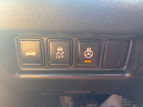 Used 2016 Nissan Maxima SR FWD image 30