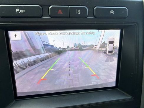 Used 2019 Ford Expedition XLT w/ Equipment Group 202A RWD image 31