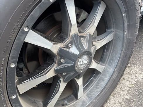 Used 2016 Chevrolet Tahoe LT w/ Luxury Package image 16