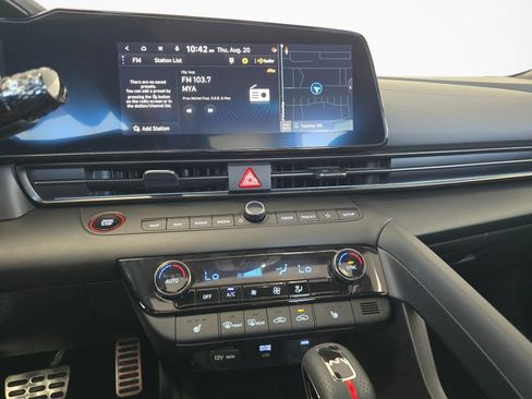 Used 2025 Hyundai Elantra N Line FWD image 13