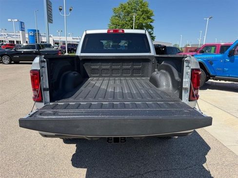 New 2026 RAM 2500 Big Horn AWD/4WD image 6
