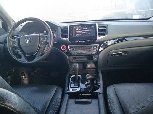 Used 2017 Honda Ridgeline RTL-E image 11