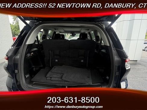 Used 2023 Jeep Grand Cherokee L Limited AWD/4WD image 30