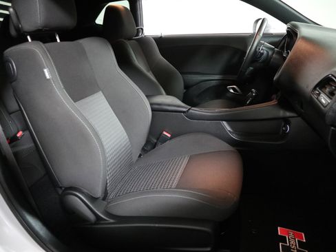 Used 2023 Dodge Challenger R/T w/ Blacktop Package image 19