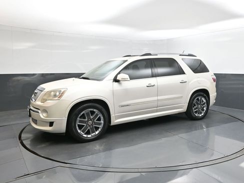 Used 2011 GMC Acadia Denali image 34