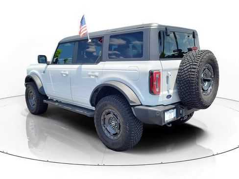 Used 2024 Ford Bronco Outer Banks AWD/4WD image 5