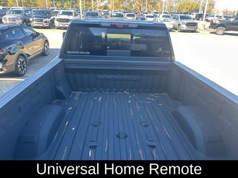 Used 2020 GMC Sierra 2500 Denali w/ Denali Ultimate Package image 28