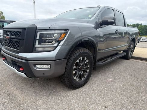 Used 2021 Nissan Titan PRO-4X w/ Pro-4x Convenience Package AWD/4WD image 1