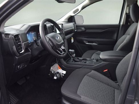New 2025 Ford Ranger XLT w/ Chrome Accent Package image 6