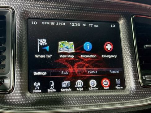 Used 2015 Dodge Challenger SRT Hellcat RWD image 13