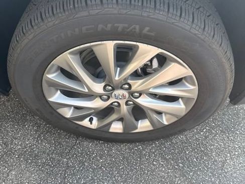 Used 2026 Buick Enclave Preferred w/ Power Package FWD image 16