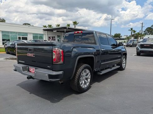 Used 2018 GMC Sierra 1500 SLT AWD/4WD image 5