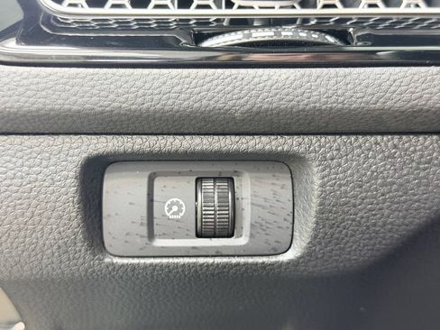 Used 2023 Honda Civic Sport image 34