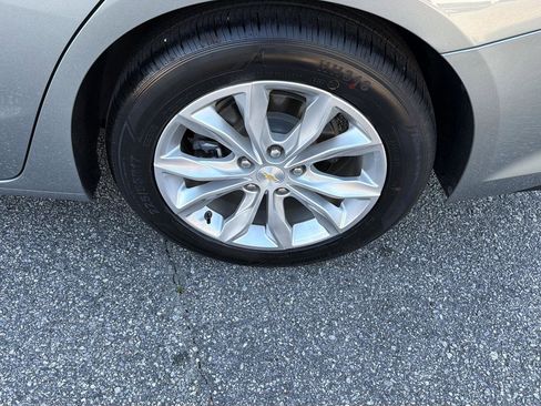 Used 2023 Chevrolet Malibu LT FWD image 35