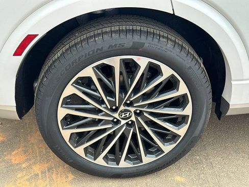 New 2026 Hyundai Palisade Calligraphy FWD image 18