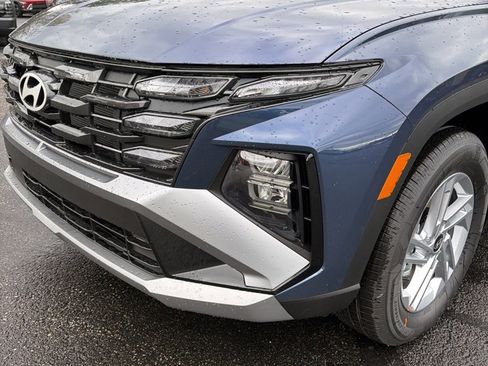 New 2026 Hyundai Tucson SE image 9