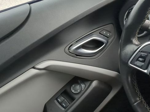 Used 2022 Chevrolet Camaro LT RWD image 12