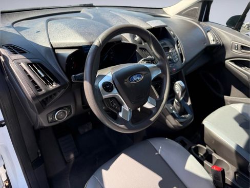 Used 2015 Ford Transit Connect XL FWD image 21