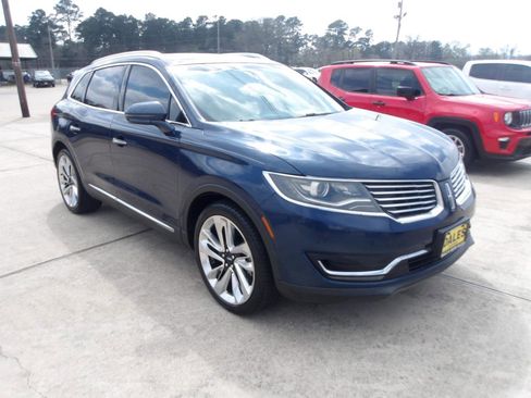 Used 2017 Lincoln MKX Reserve w/ Lincoln MKX Climate Package image 4