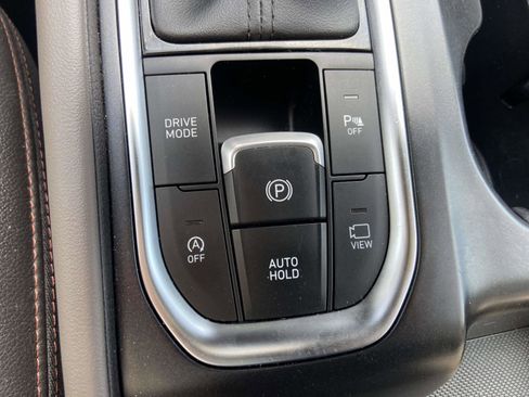 Used 2019 Hyundai Santa Fe FWD image 15