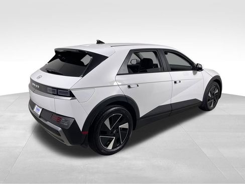 New 2026 Hyundai Ioniq 5 SEL image 5