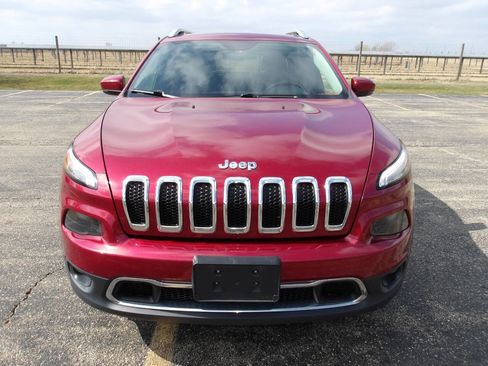 Used 2016 Jeep Cherokee Limited image 3