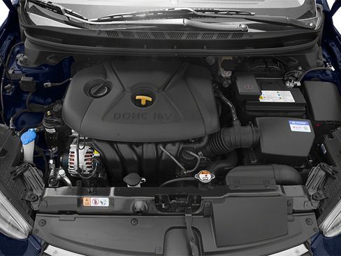 Used 2013 Hyundai Elantra FWD image 16