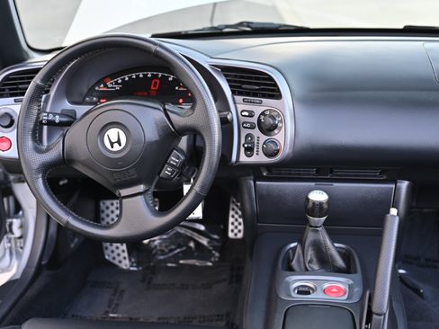 Used 2002 Honda S2000 image 21