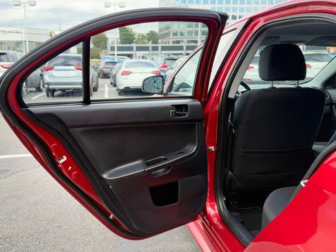 Used 2016 Mitsubishi Lancer AWD Sedan image 25