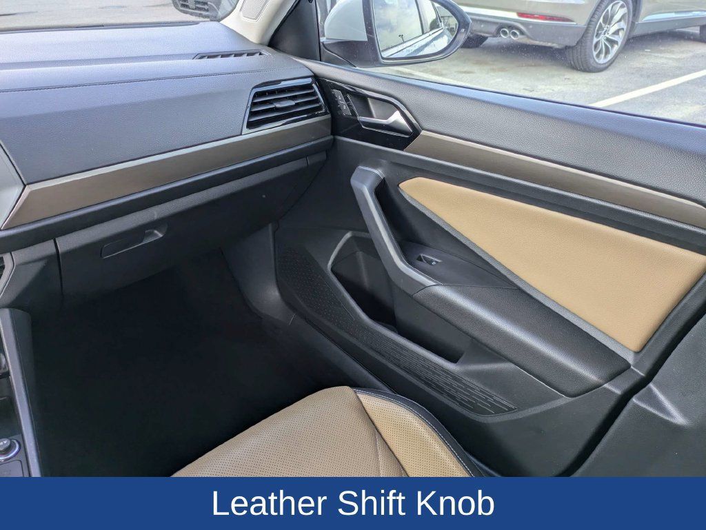 Used 2020 Volkswagen Jetta SEL Premium FWD image 17