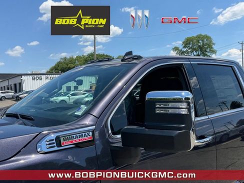 New 2026 GMC Sierra 2500 Denali w/ Denali Reserve Package AWD/4WD image 6