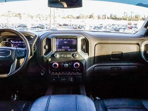 Used 2023 GMC Sierra 2500 Denali image 13