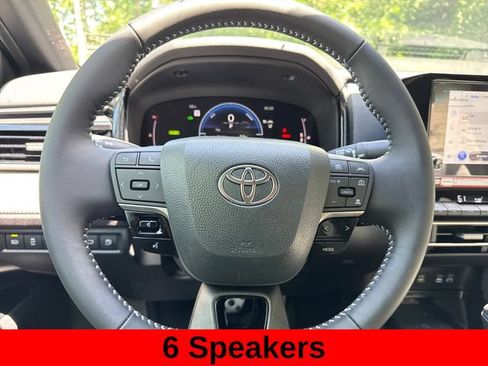 Used 2026 Toyota Camry SE FWD image 14
