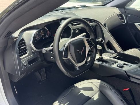 Used 2016 Chevrolet Corvette Stingray Coupe RWD image 11