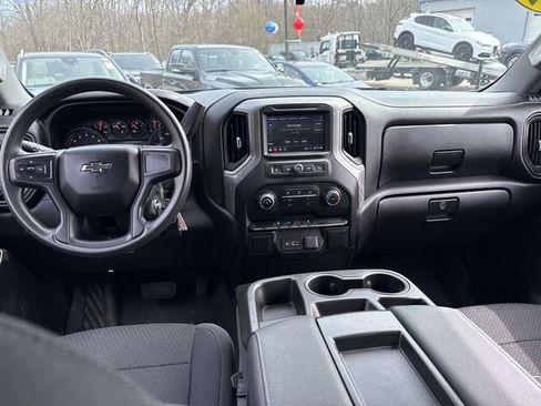 Used 2021 Chevrolet Silverado 1500 Custom Trail Boss image 16