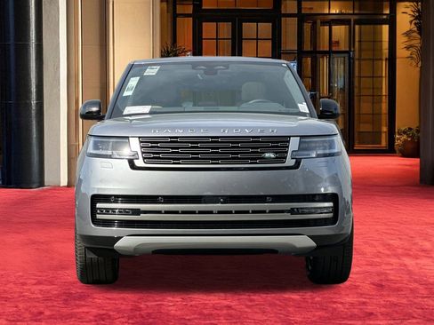 New 2026 Land Rover Range Rover SE image 7