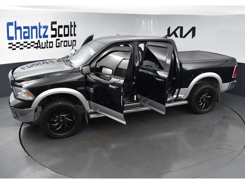 Used 2016 RAM 1500 Laramie w/ Convenience Group AWD/4WD image 30